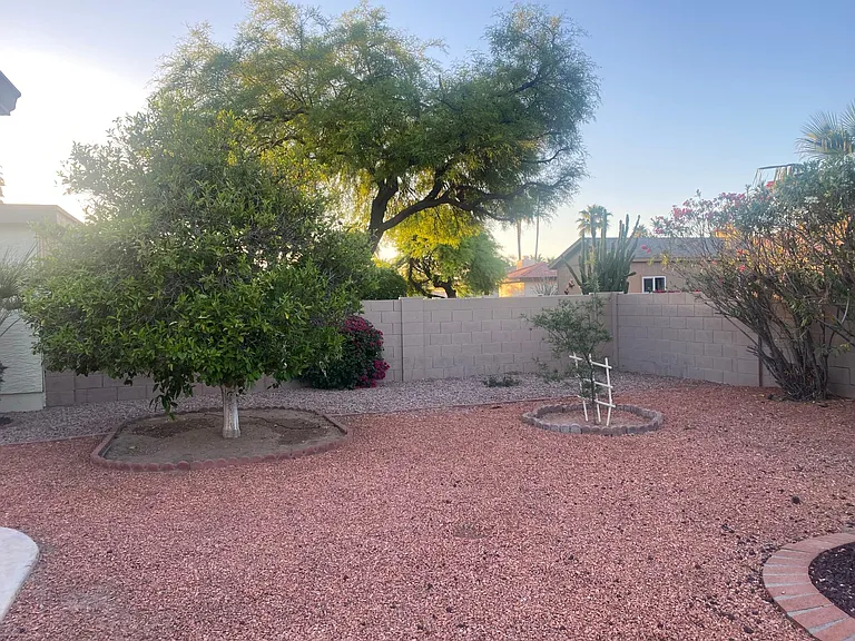 10413 E Twilight Dr — Photo 18