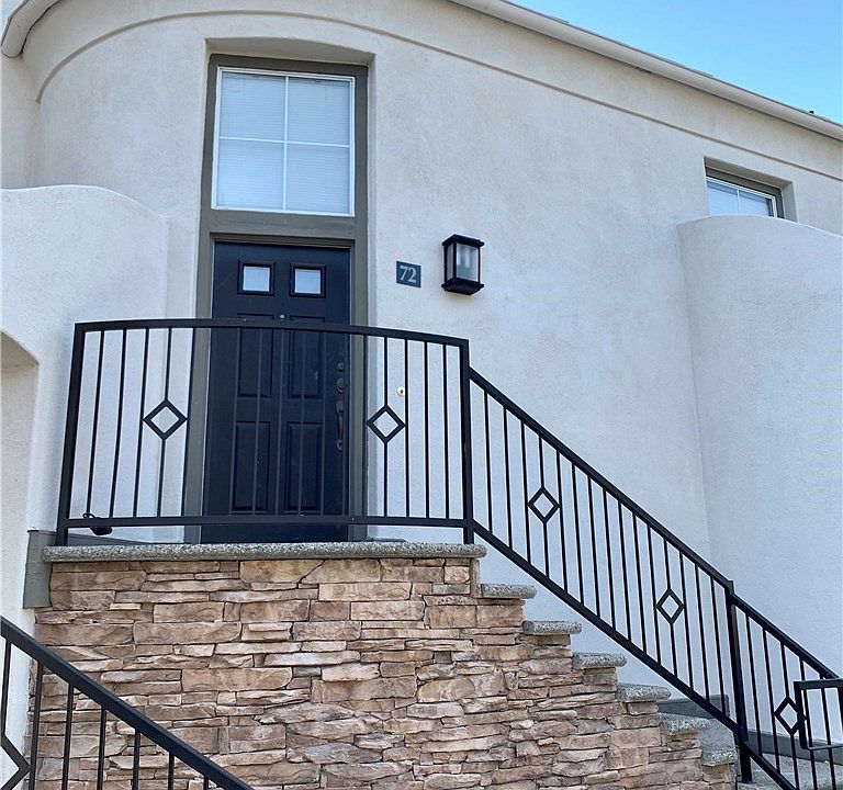 1st image of 72 La Mirage Cir