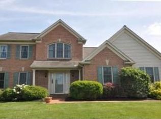 1230 Futurity Dr, York, PA 17404