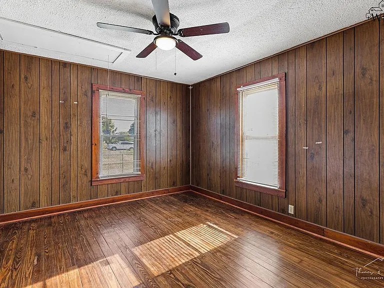3107 Garfield St — Photo 6