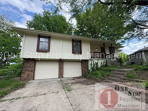2612 SE 7th Street Ter Photo 1