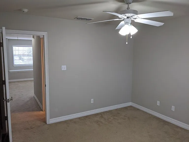 5805 Thompson Pl — Photo 18