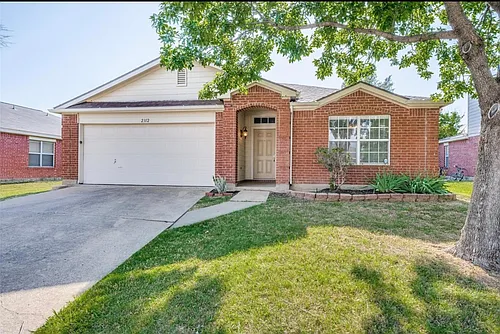 2312 Capeland Dr Photo 1