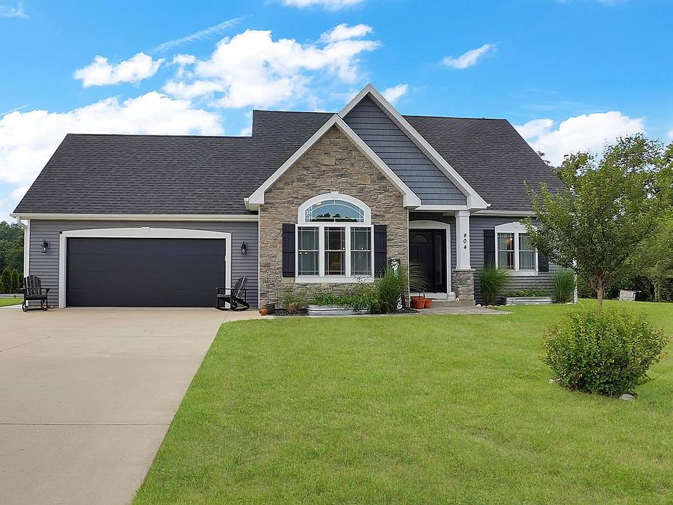 1st image of 404 Appletree LANE