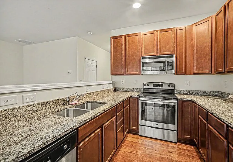 10405 Bunclody Dr — Photo 3
