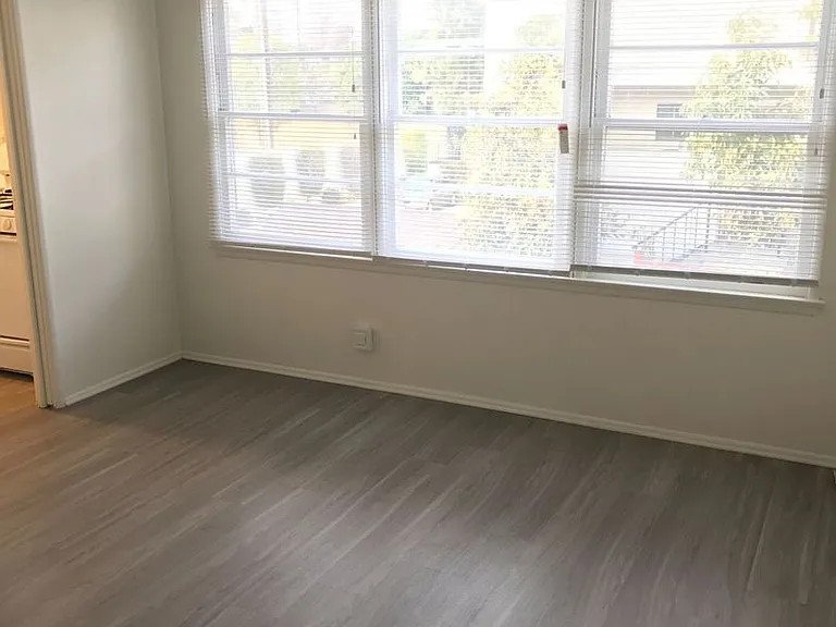 Beautiful 2 bedroom in Arcadia! — Photo 3