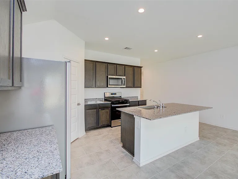 1022 Cattle Chute Ct — Photo 11