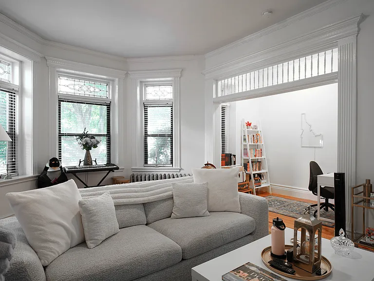 1109 Boylston St #1 — Photo 12