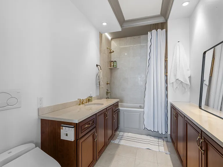 85 E India Row #31AB — Photo 14