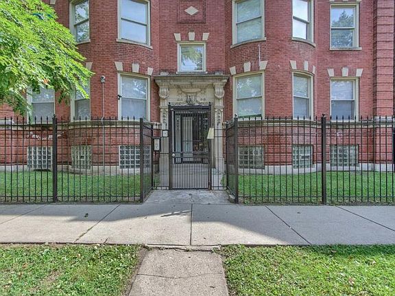2nd image of 6123 S Eberhart Ave #1