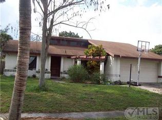 1335 Fair Green Rd, West Palm Beach, FL 33417