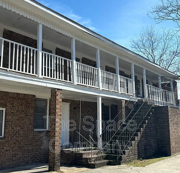 1901 Gumwood Blvd #F — Photo 1