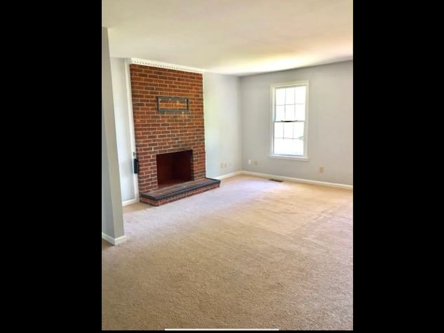 2 bed, 1.5 bath, 1216 sqft, $2,600 — Photo 2
