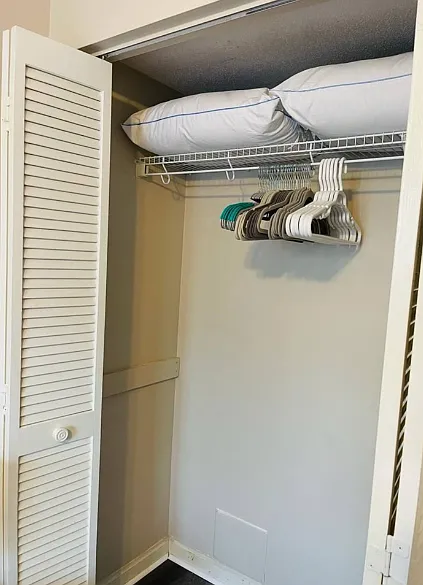 1 bed, 700 sqft, $1,600 — Photo 2