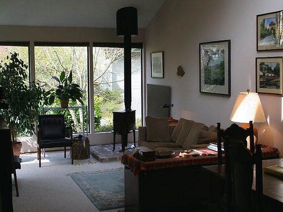 4th image of 22 Marigold Dr Unit 46