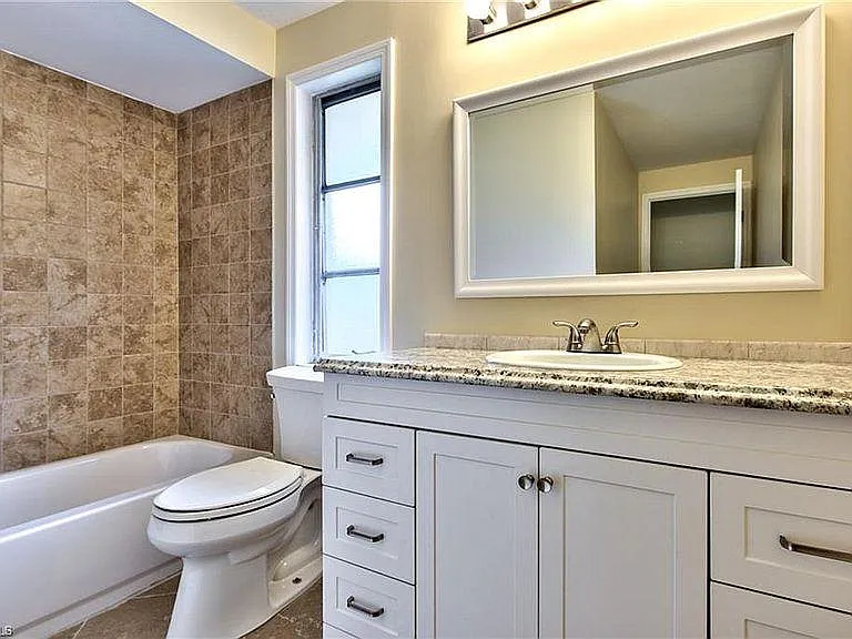 4480 Parrot Ave — Photo 16