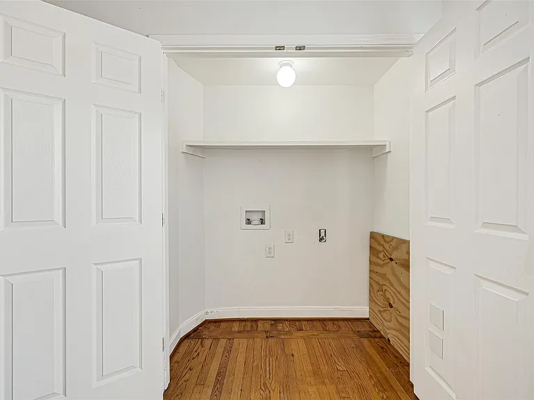 4390 Harvest Ln — Photo 20