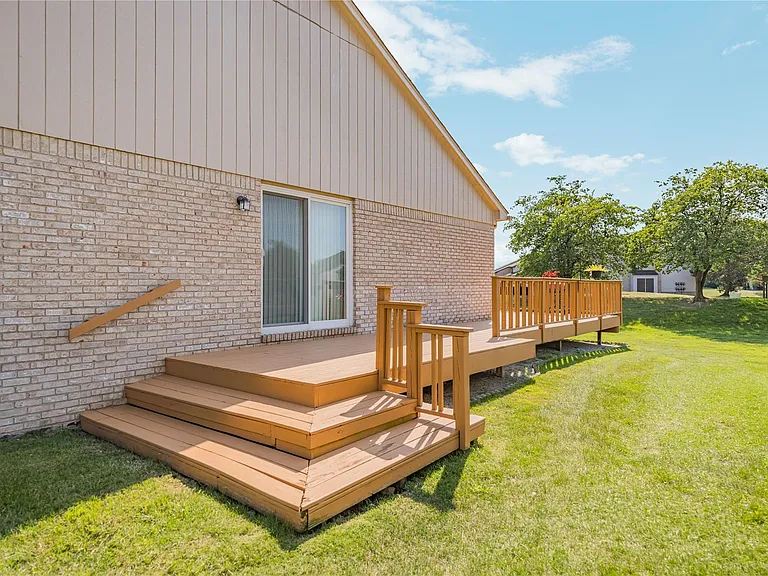 35263 Kings Forest Blvd — Photo 45
