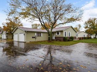 3182 Villa Ridge Dr SE, Kentwood, MI 49512