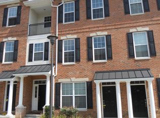 4439 Driftwood Dr, Philadelphia, PA 19129