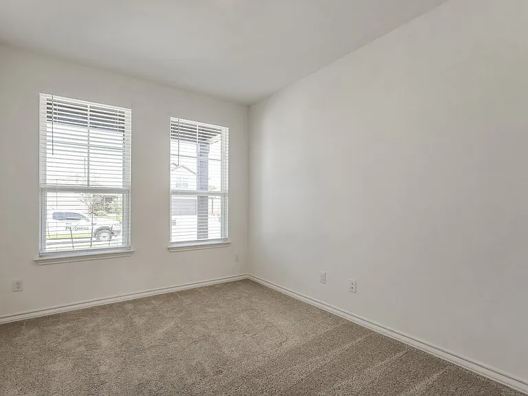 1541 Golden Wheat — Photo 15