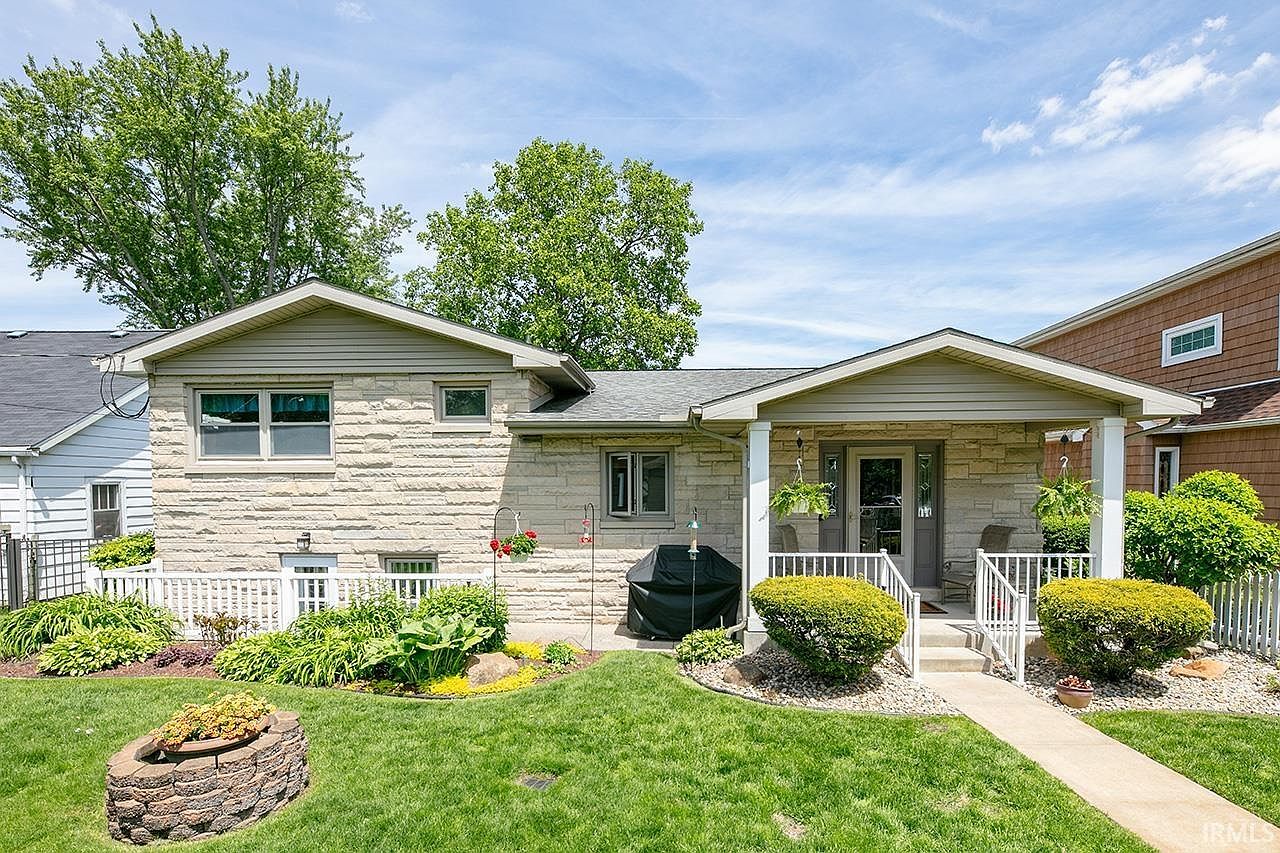 26051 Lake Dr, Elkhart, IN 46514 | Zillow