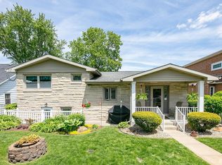 26051 Lake Dr, Elkhart, IN 46514