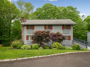 170 Brushy Hill Rd, Danbury, CT 06810