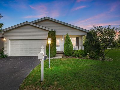 1 Rocking Horse Ln, Grayslake, IL, 60030