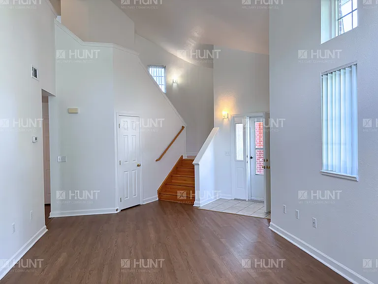 24 Carteret Rd — Photo 2