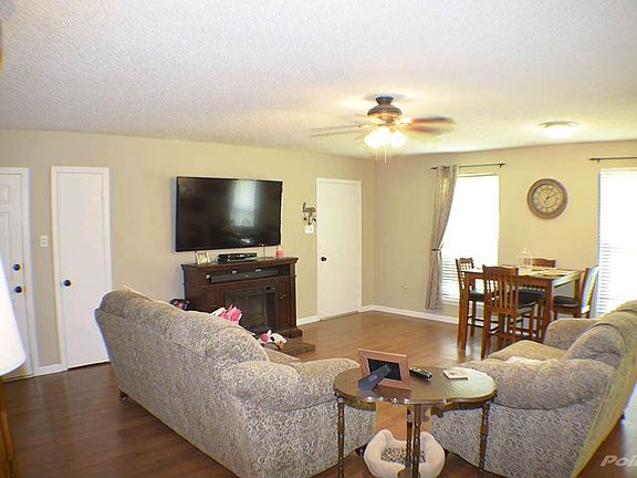 Living Dining room Combo