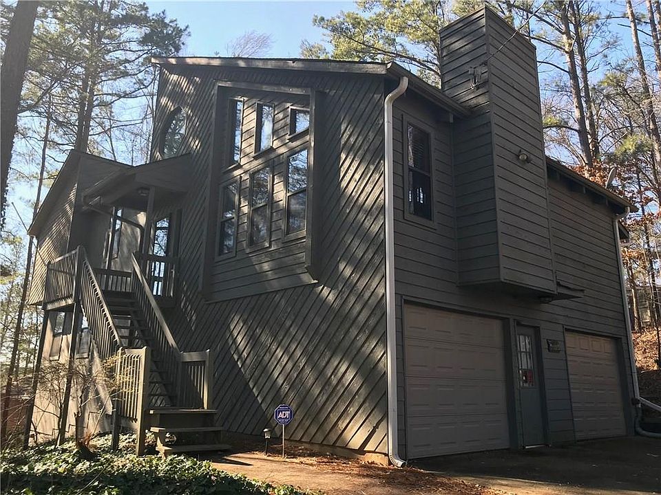 1st image of 945 Blackwell Trl
