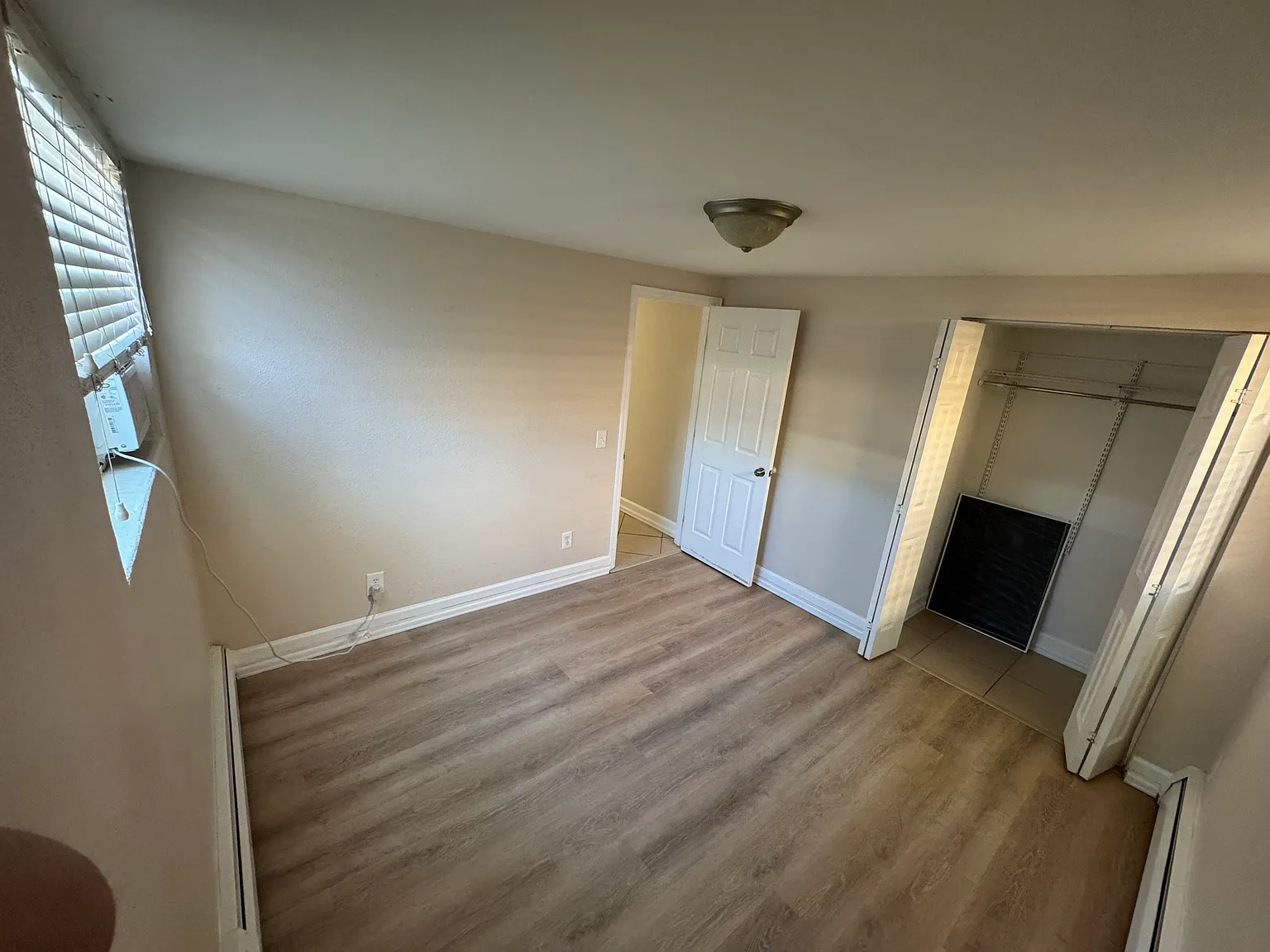 2 bed, 750 sqft, $1,250 — Photo 4