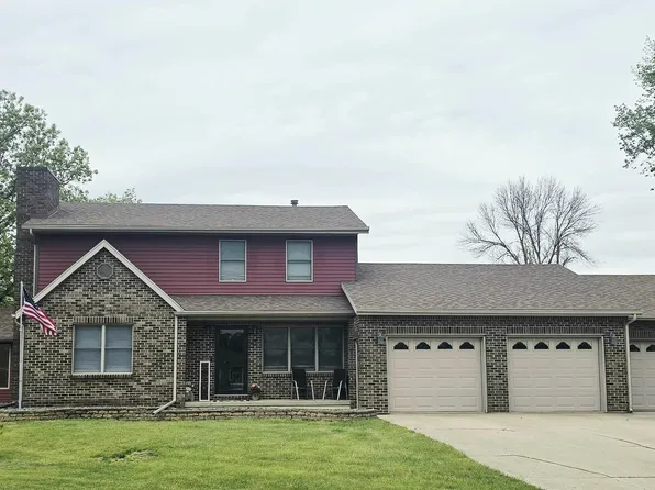 42 Golf View Ct, Garner, IA 50438