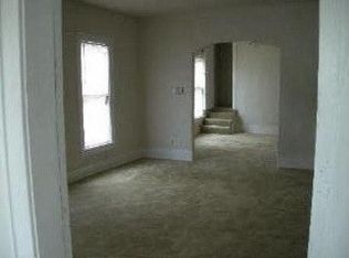 743 Montgomery Rd, Montgomery, IL 60538