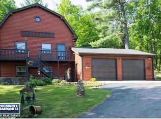 N1921 Shambeau Trce, Waupaca, WI 54981