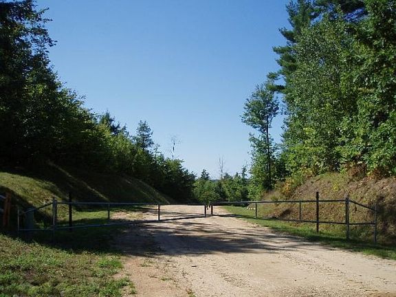 5th image of Wildwood Rd