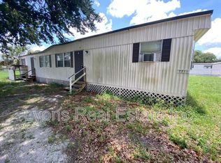 2211 Cantor Ln, North Fort Myers, FL 33917