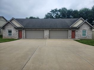 529 Rumbach Ave #527, Jasper, IN 47546
