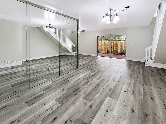 5th image of 12259 SW 49th Ct