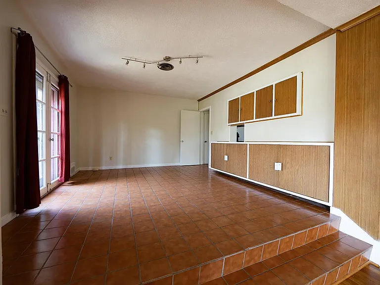9322 W Parkhill Dr — Photo 21