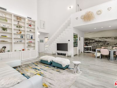 4342 Redwood Ave #C301, Marina Del Rey, CA, 90292