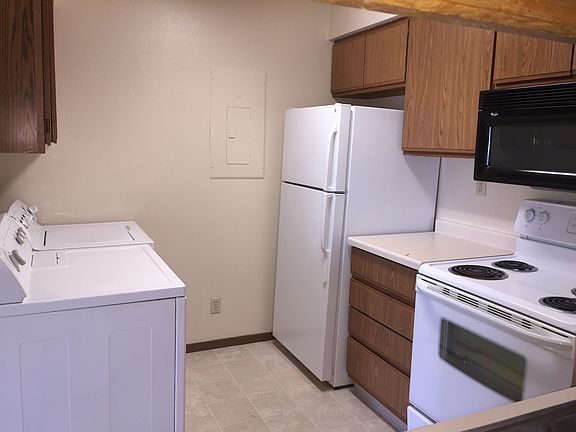 2nd image of 1304 Whispering Pines Way # Second Floor