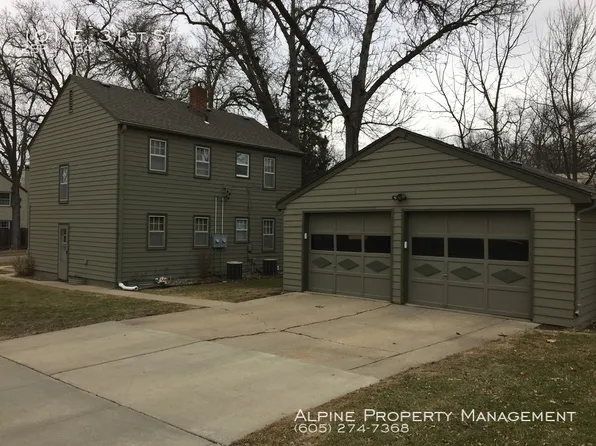 101 E 31st St, Sioux Falls, SD 57105