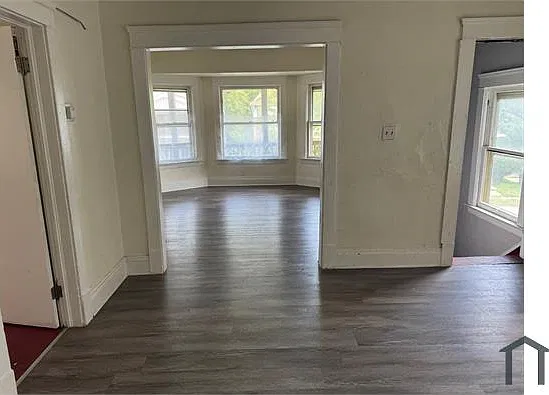 4 bed, 2209 sqft, $1,300 — Photo 3