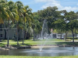 801 Lyons Rd APT 19102, Pompano Beach, FL 33063