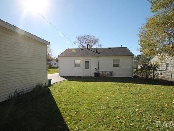 2nd image of 931 W Purtscher Dr