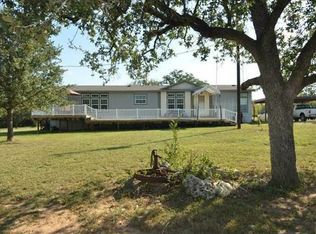 549 Mesquite Dr, Cedar Creek, TX 78612