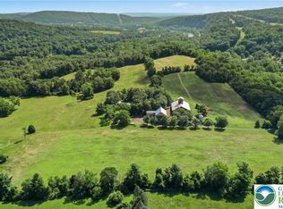 663 Kintner Rd, Kintnersville, PA 18930