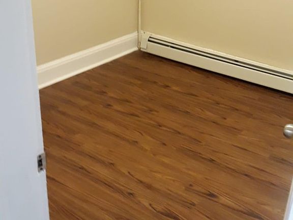 4th image of 620 E 32nd St #1